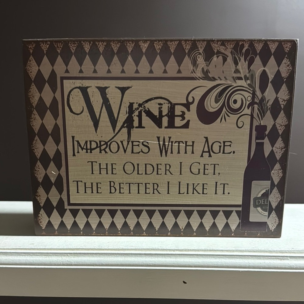 Decorative Wine Sign with Quote